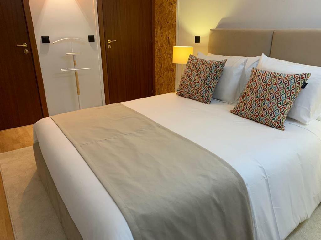 Portfolio Guest House Premium Порто Екстериор снимка
